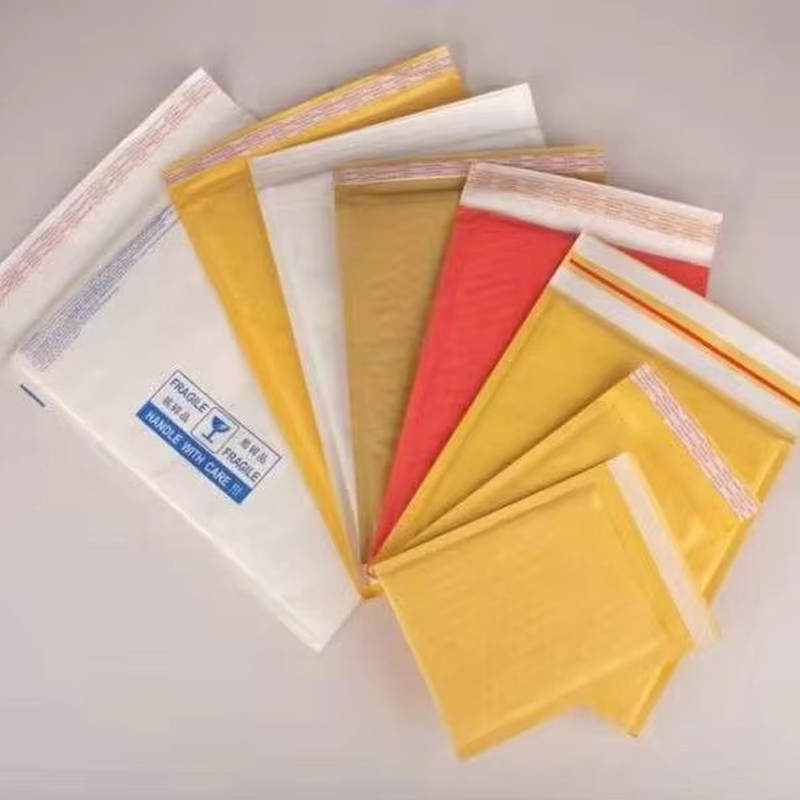 Máquina para hacer bolsas con sobre de burbujas