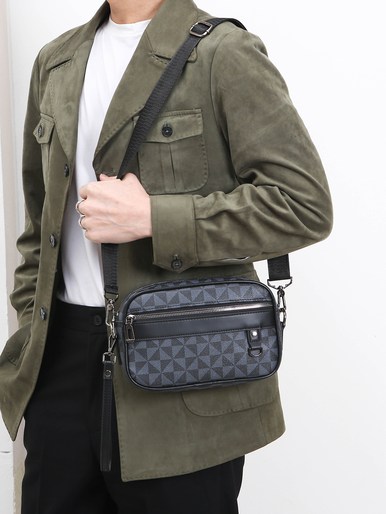 新款休閒男時尚大容量男士手拿包橫款小方包手拎包